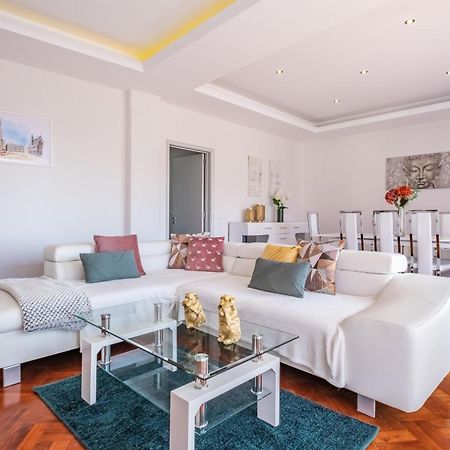 Apartamento Jasmineiro - By Wehost Funchal  Ngoại thất bức ảnh